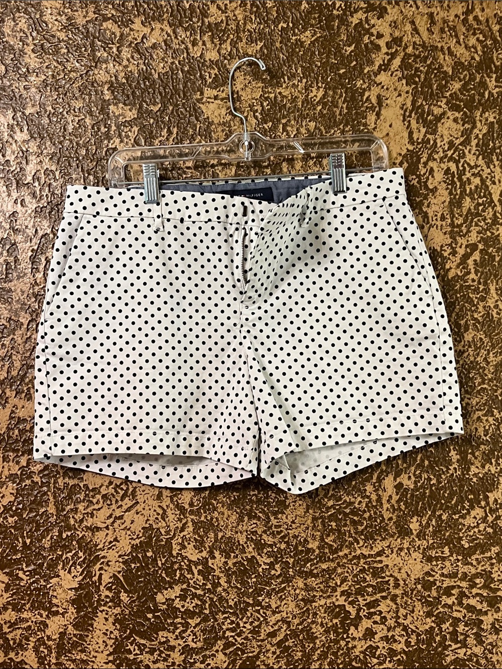 Tommy Hilfiger polka dot shorts size 10 EUC Y2K early 2000’s vintage